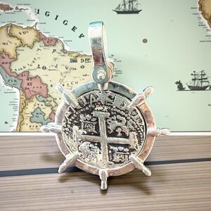 Atocha 925 Sterling Silver Ship’s Wheel quarter size coin pendant